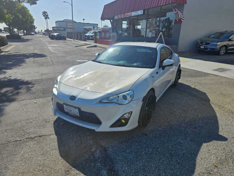 2014 Scion FR-S