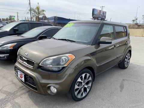 2013 Kia Soul for sale at Approved Autos in Bakersfield CA