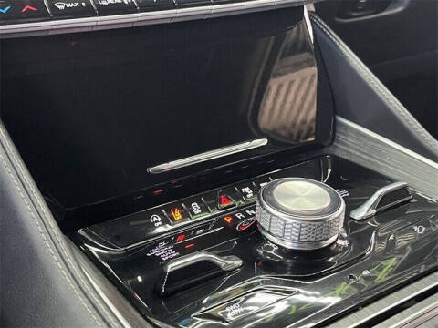 2023 Jeep Wagoneer Series III