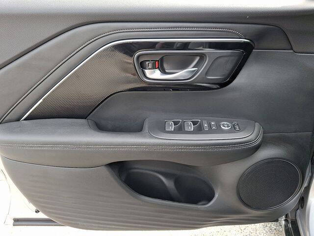 2025 Acura ADX