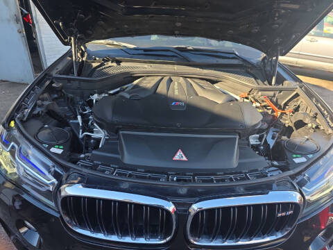 2016 BMW X6 M