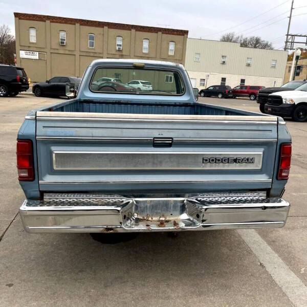 1985 Dodge RAM 150
