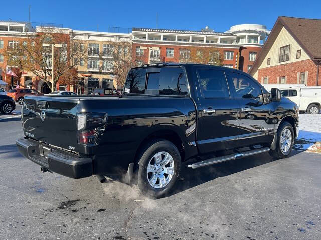 2019 Nissan Titan SV