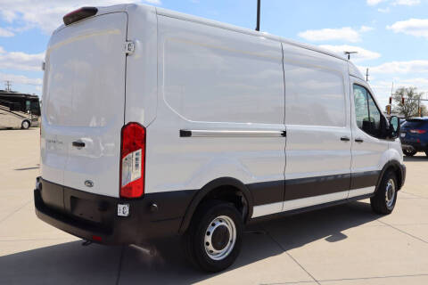 2025 Ford Transit 250