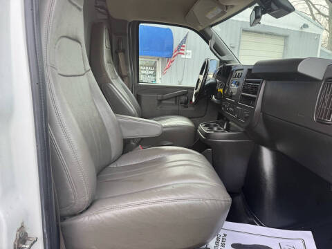 2020 Chevrolet Express 2500