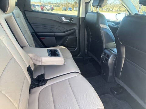 2021 Ford Escape SEL