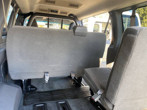 2016 Chevrolet Express LT 2500