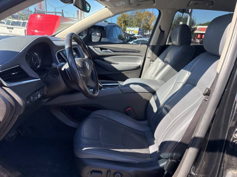 2019 Buick Enclave Essence