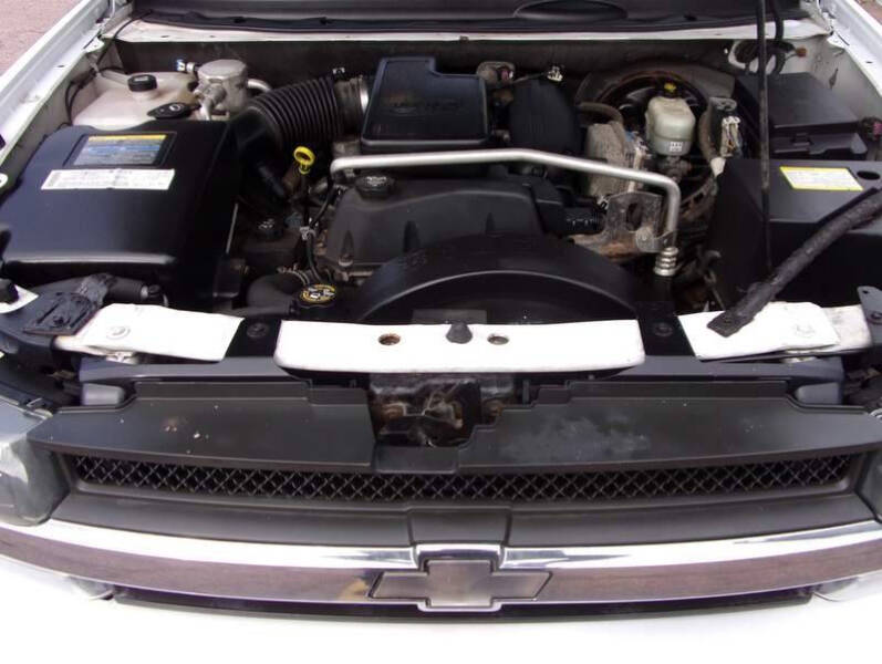 2004 Chevrolet TrailBlazer LS