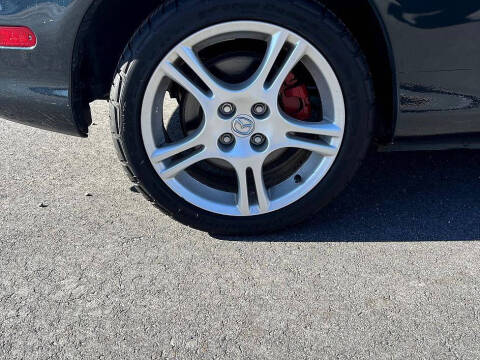 2005 Mazda MX-5 Miata