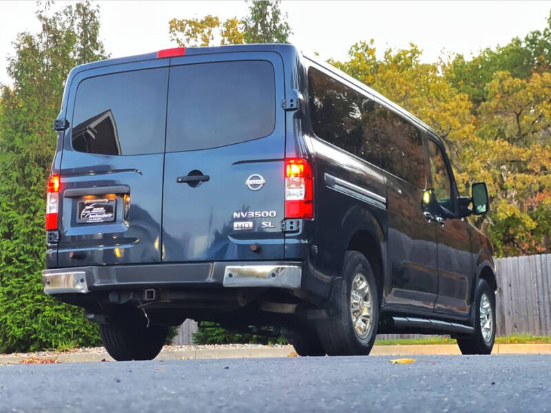 2016 Nissan NV 3500 HD SL