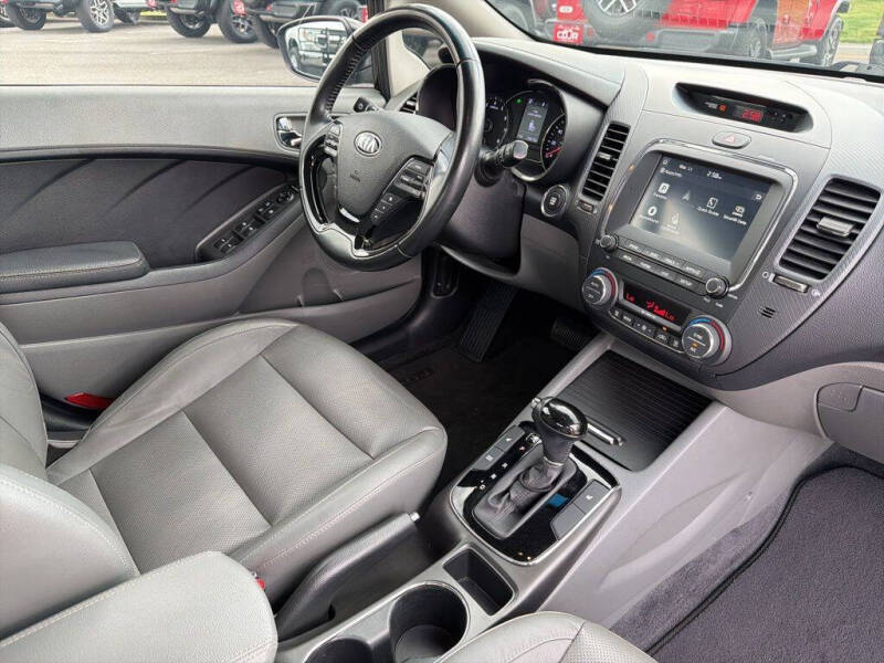 2017 Kia Forte EX