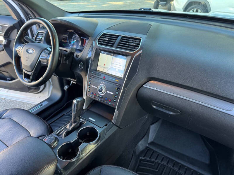 2019 Ford Explorer Sport