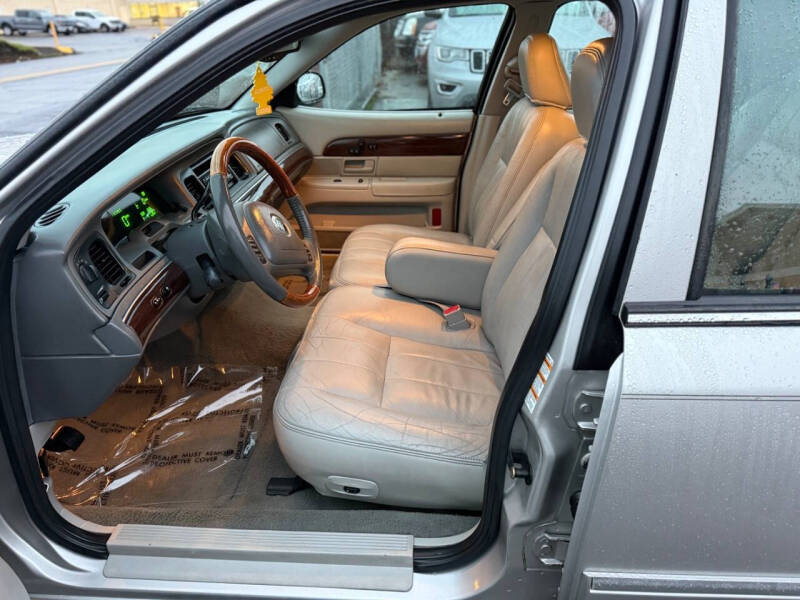 2003 Mercury Grand Marquis LS Premium