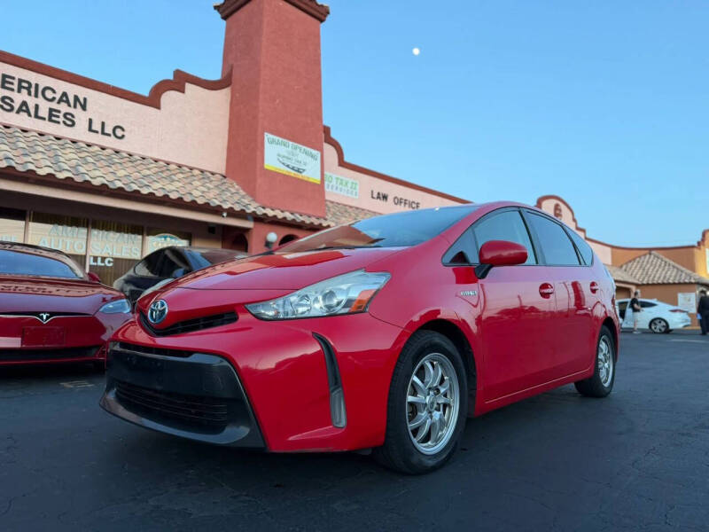2015 Toyota Prius v Three