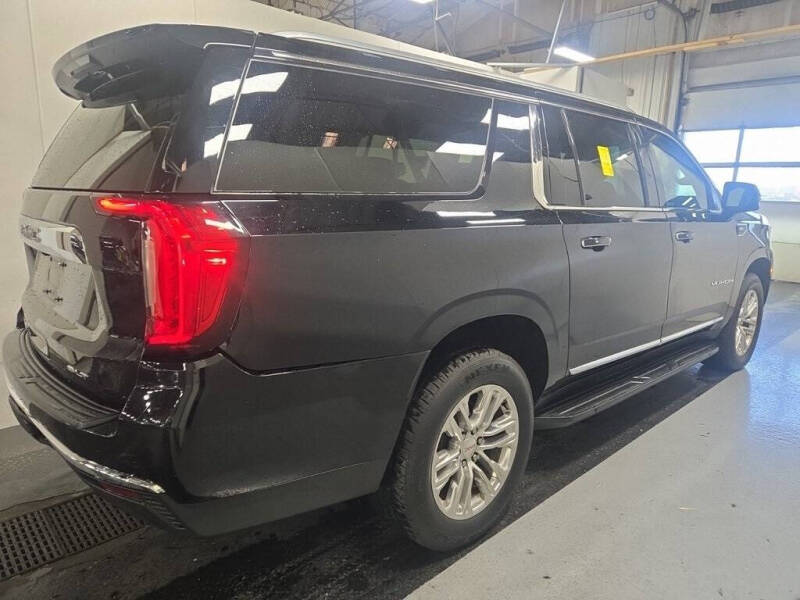 2021 GMC Yukon XL SLT