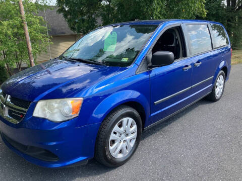 2013 Dodge Grand Caravan for sale at Augusta Auto Sales in Waynesboro VA