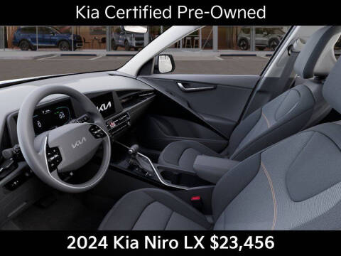 2024 Kia Niro LX