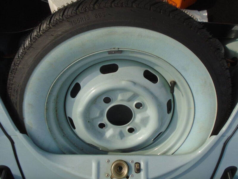 2004 Volkswagen Beetle