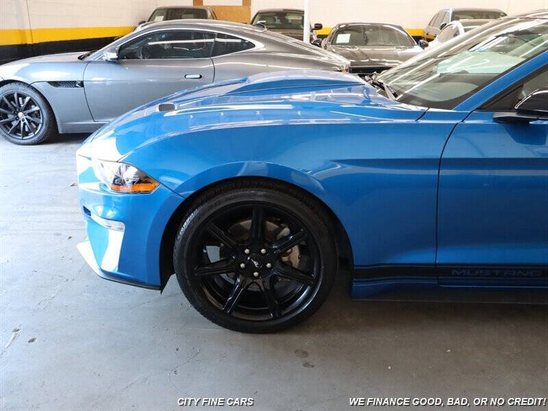 2020 Ford Mustang EcoBoost