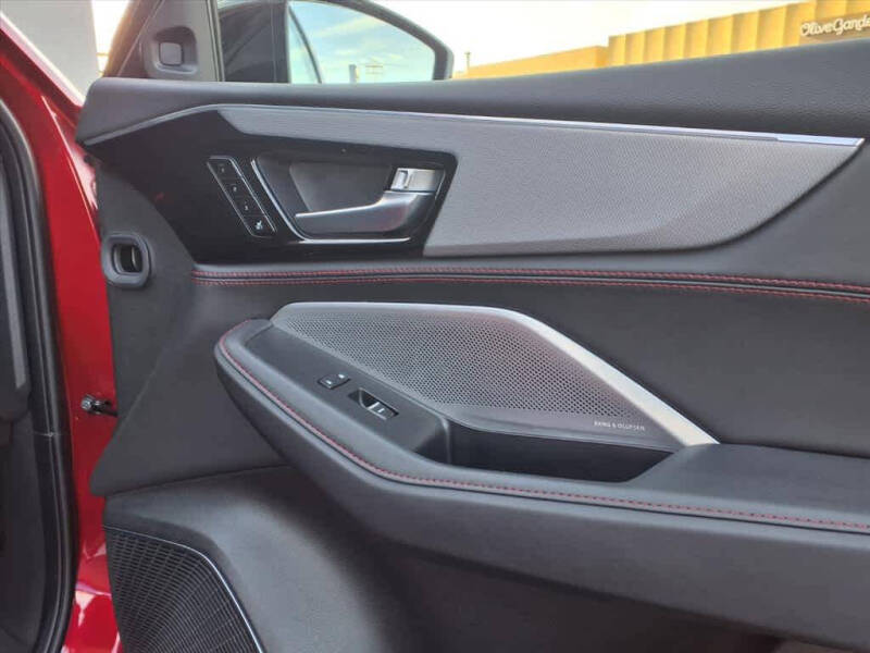 2025 Acura MDX SH-AWD w/A-SPEC