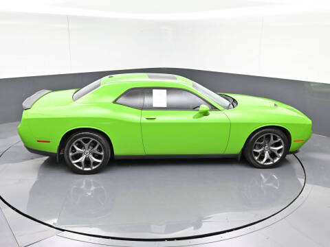 2017 Dodge Challenger SXT