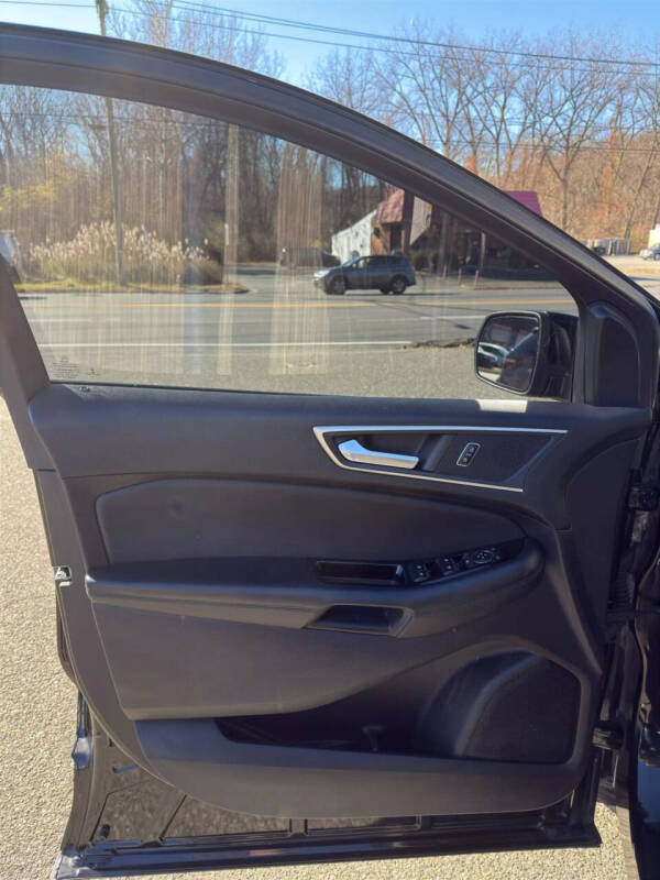 2019 Ford Edge SEL
