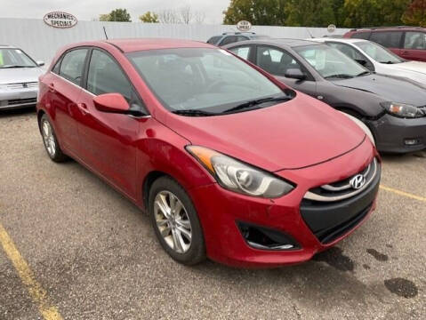 2014 Hyundai Elantra GT for sale at WELLER BUDGET LOT in Grand Rapids MI