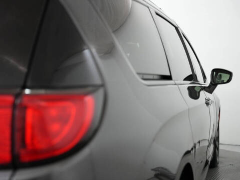 2019 Chrysler Pacifica Hybrid Limited