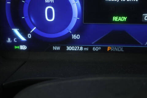 2022 Ford Escape Hybrid Titanium