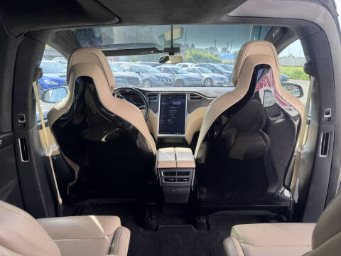 2016 Tesla Model X 90D