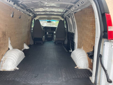 2018 Chevrolet Express 2500