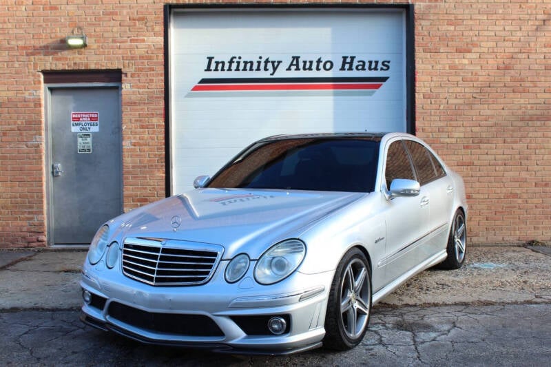 2008 Mercedes-Benz E-Class for sale at Infinity Auto Haus in Palatine IL