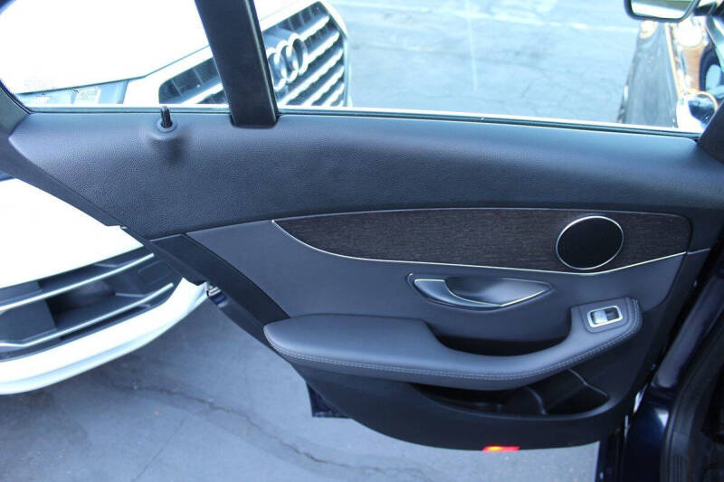 2019 Mercedes-Benz C-Class C 300