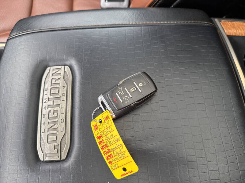 2020 RAM 1500 Laramie Longhorn