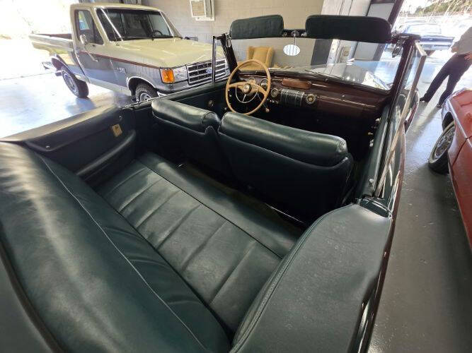 1941 Lincoln Zephyr