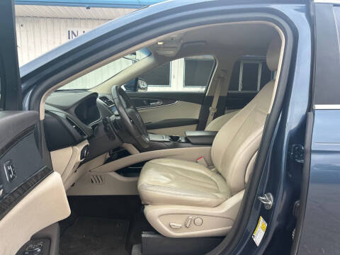 2019 Lincoln Nautilus Select