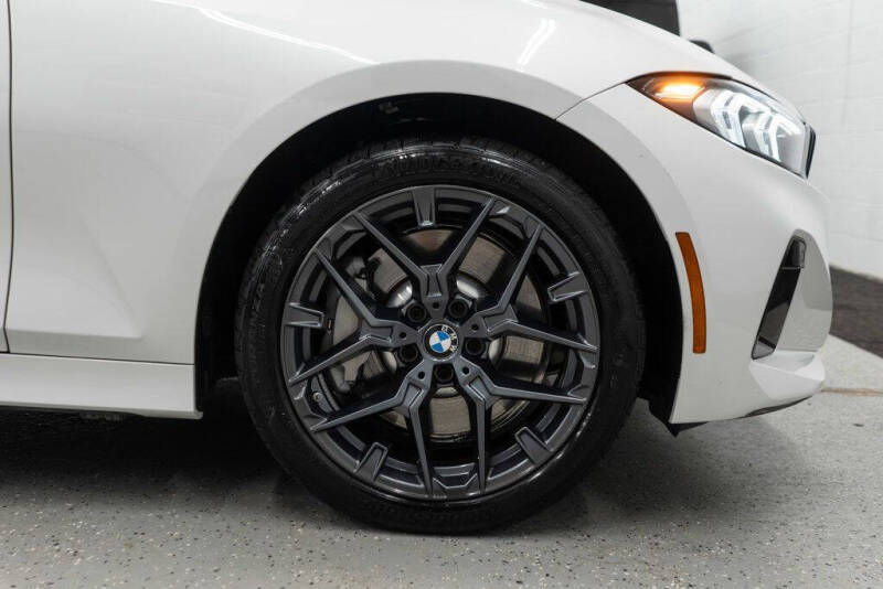 2025 BMW 3 Series 330i xDrive