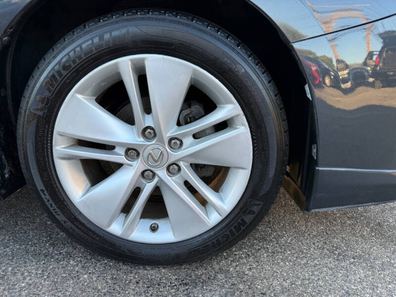 2011 Lexus HS 250h
