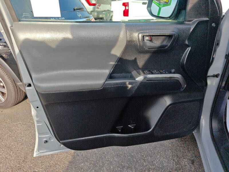 2021 Toyota Tacoma SR5 V6