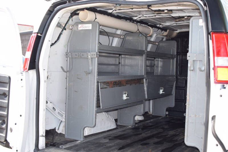 2020 Chevrolet Express 2500