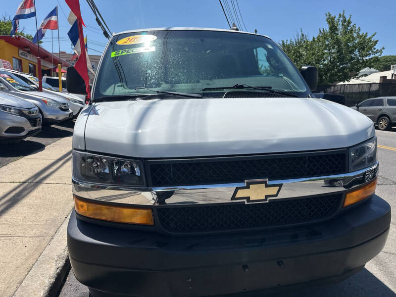 2019 Chevrolet Express 2500