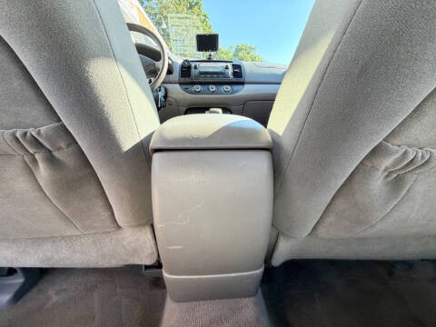 2006 Toyota Camry LE