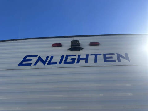2021 Gulfstream Enlighten 27BHS