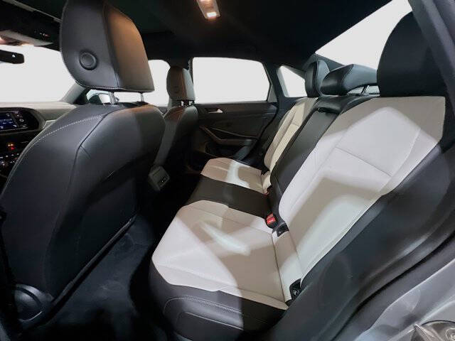 2020 Volkswagen Jetta R-Line