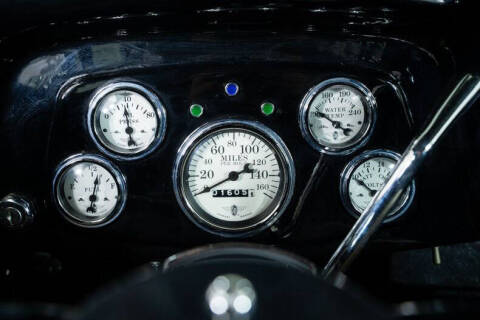 1933 Ford Super Deluxe