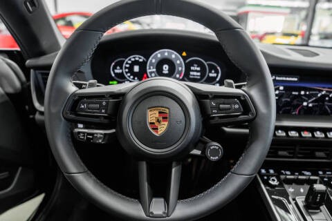 2025 Porsche 911 Carrera