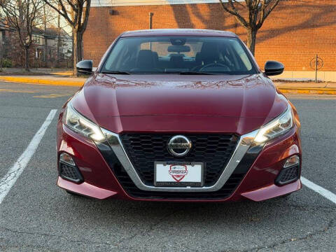 2020 Nissan Altima 2.5 SR