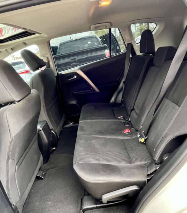 2015 Toyota RAV4 XLE