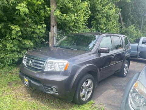 2013 Honda Pilot for sale at Chinos Auto Sales in Crystal MN